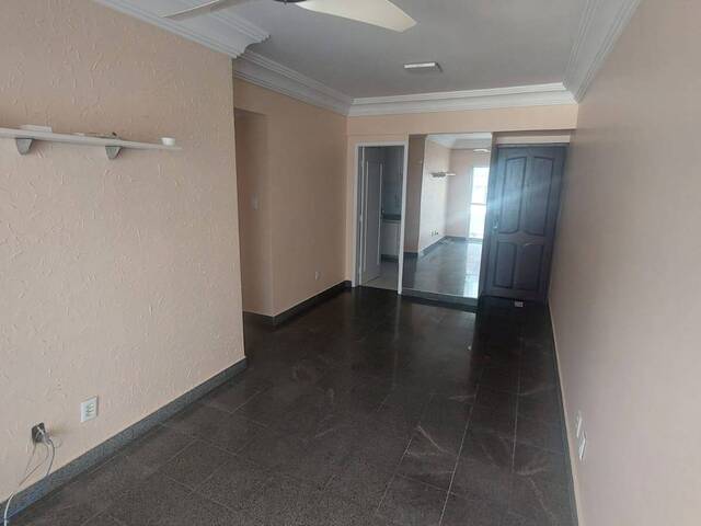 #405 - Apartamento para Venda em Salvador - BA